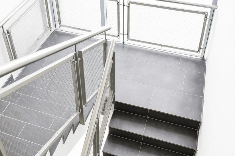 HAMAG Service bei der professionellen Treppenreinigung – gründliche Treppenhausreinigung in Hamburg und Umgebung